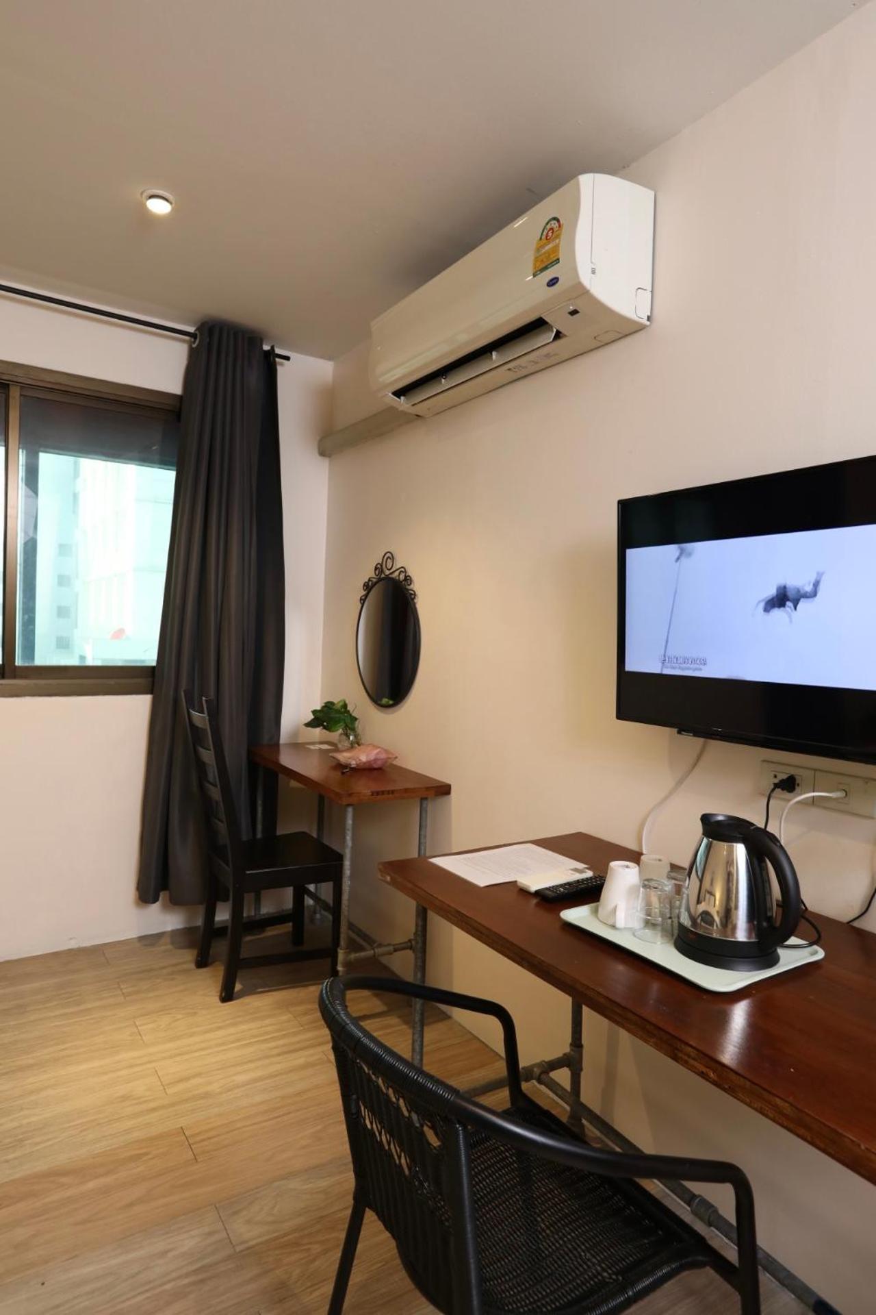 Studio F Sukhumvit Bangkok Extérieur photo