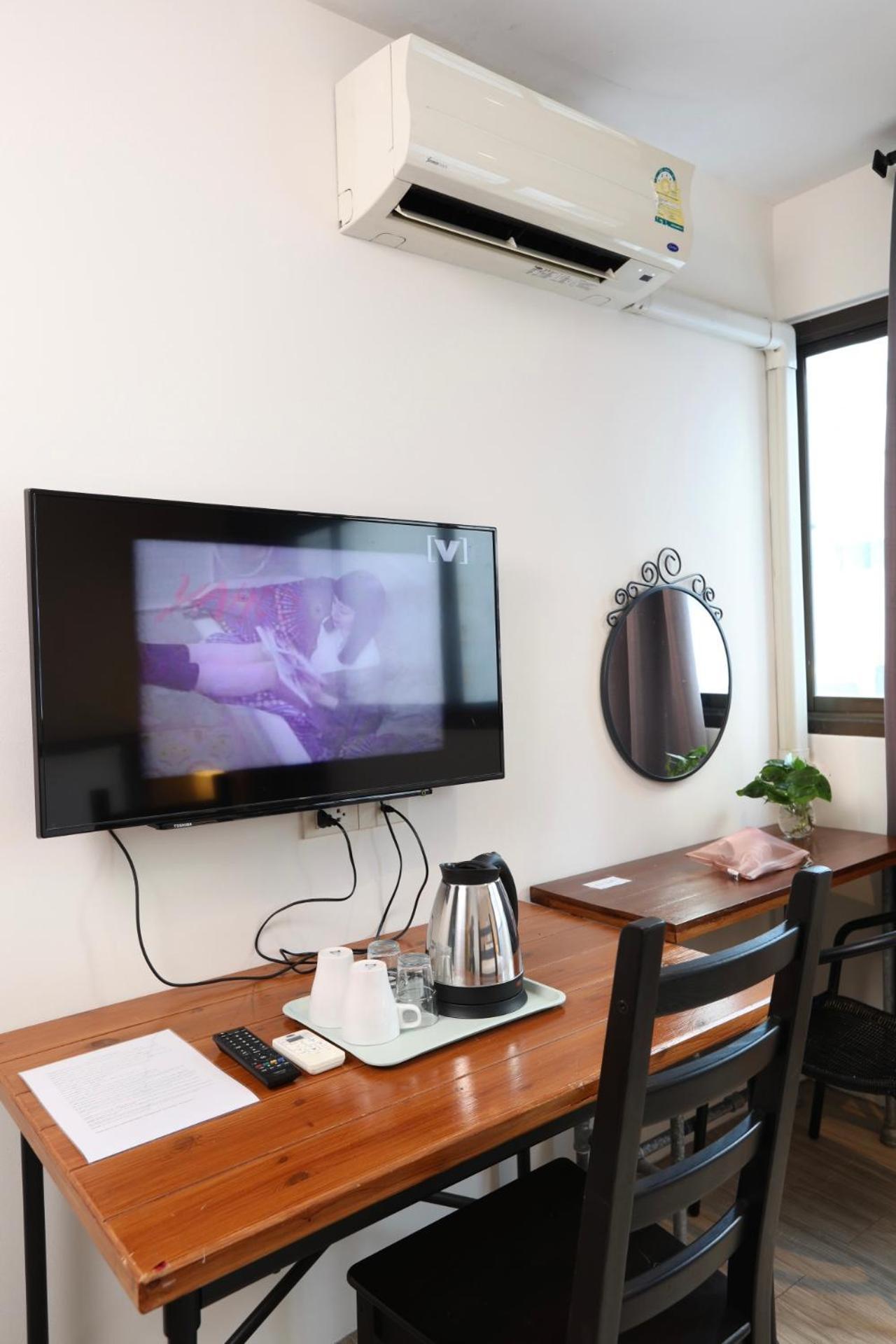Studio F Sukhumvit Bangkok Extérieur photo